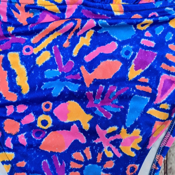 Ujena One Piece High Cut Swim Suit - Picture 3 of 6